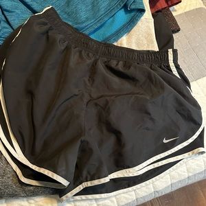 Black Nike pro shorts